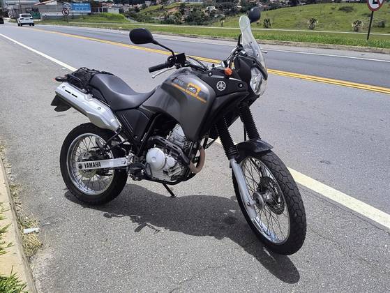 YAMAHA XTZ 250 TÉNÉRÉ 